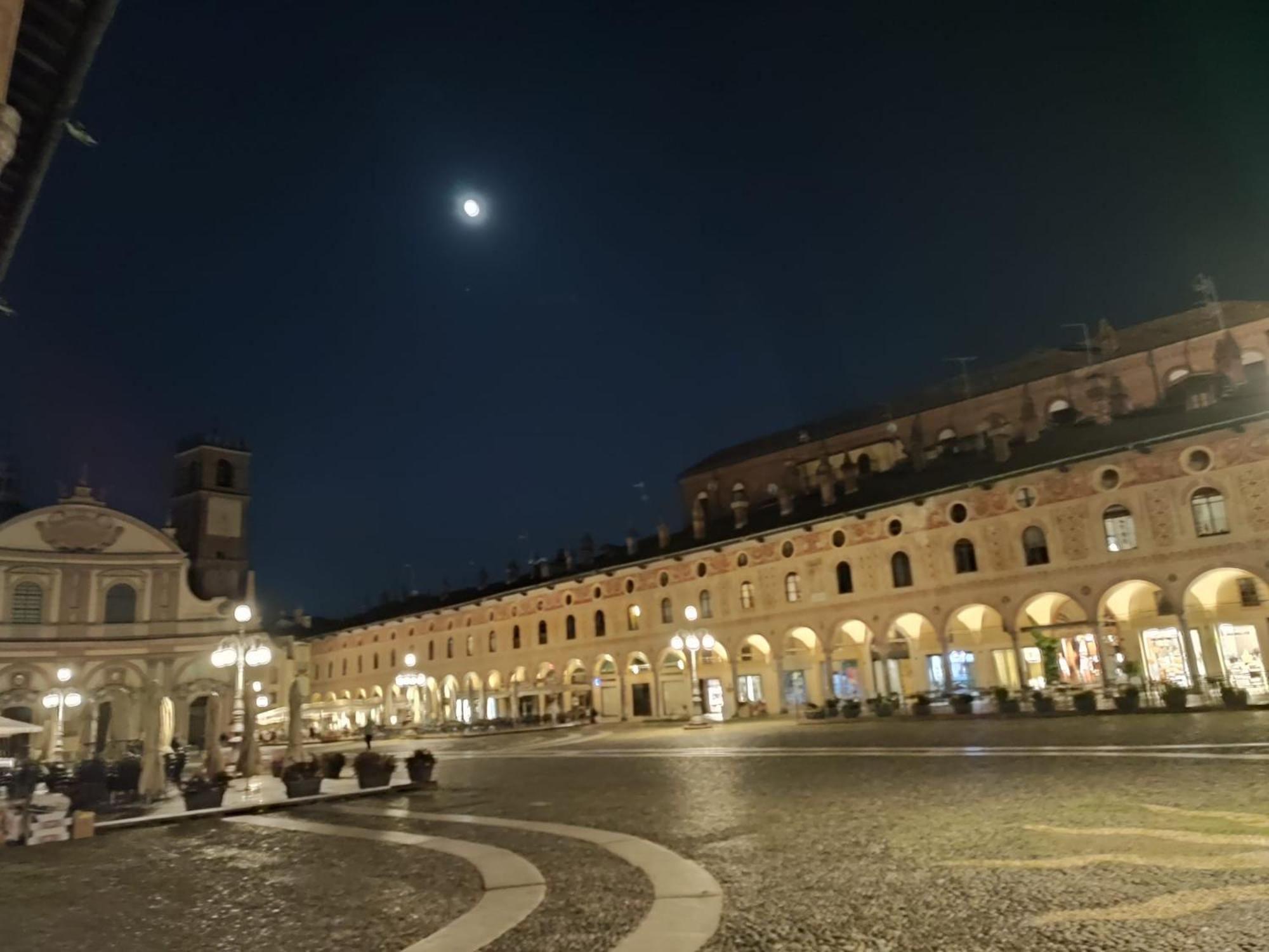 维杰瓦诺Il Castello Delle Dame - Il Maschio公寓 外观 照片